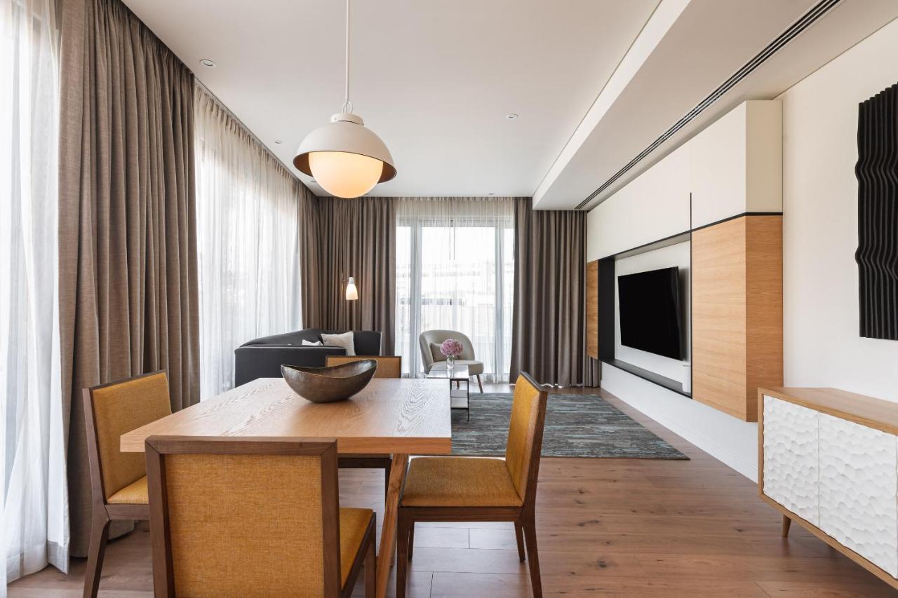 Wellness Queen Suite