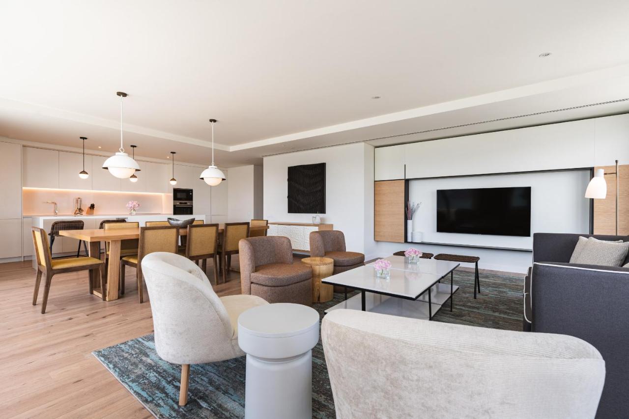 Three-Bedroom Apartment River View